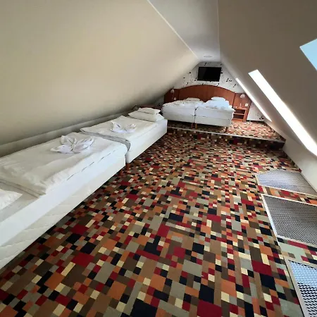 Atryum 3* Szolnok