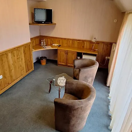 فندق Atryum سولنوك