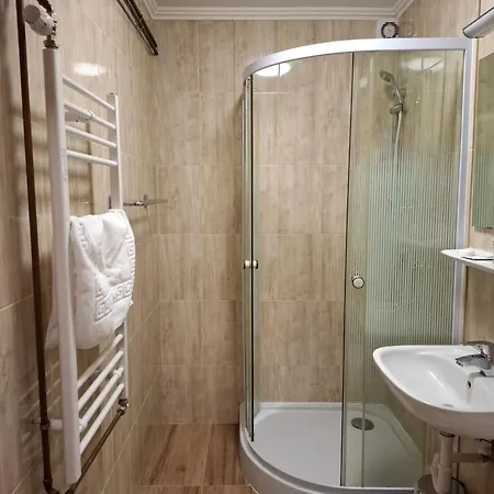 Atryum فندق سولنوك