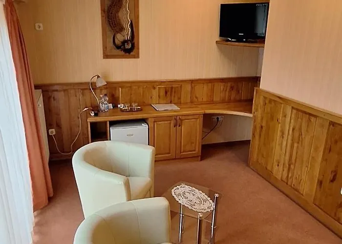 Hotel Atryum 3*