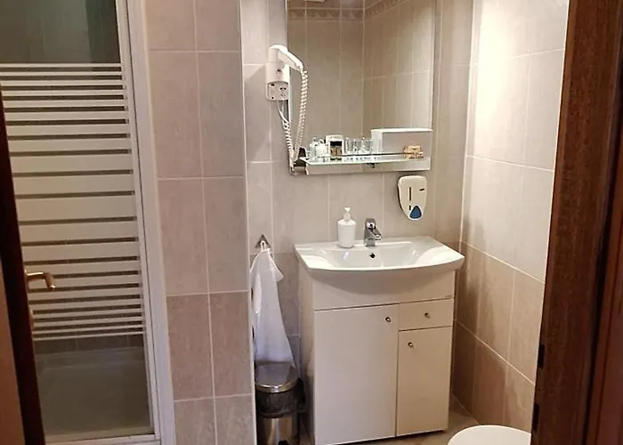 Hotel Atryum 3*